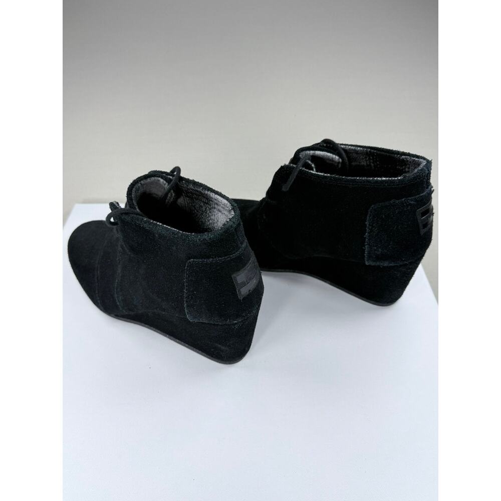 TOMS Black Suede Desert Wedge Booties Lace Up Ankle Boots 8 - Picture 5 of 8